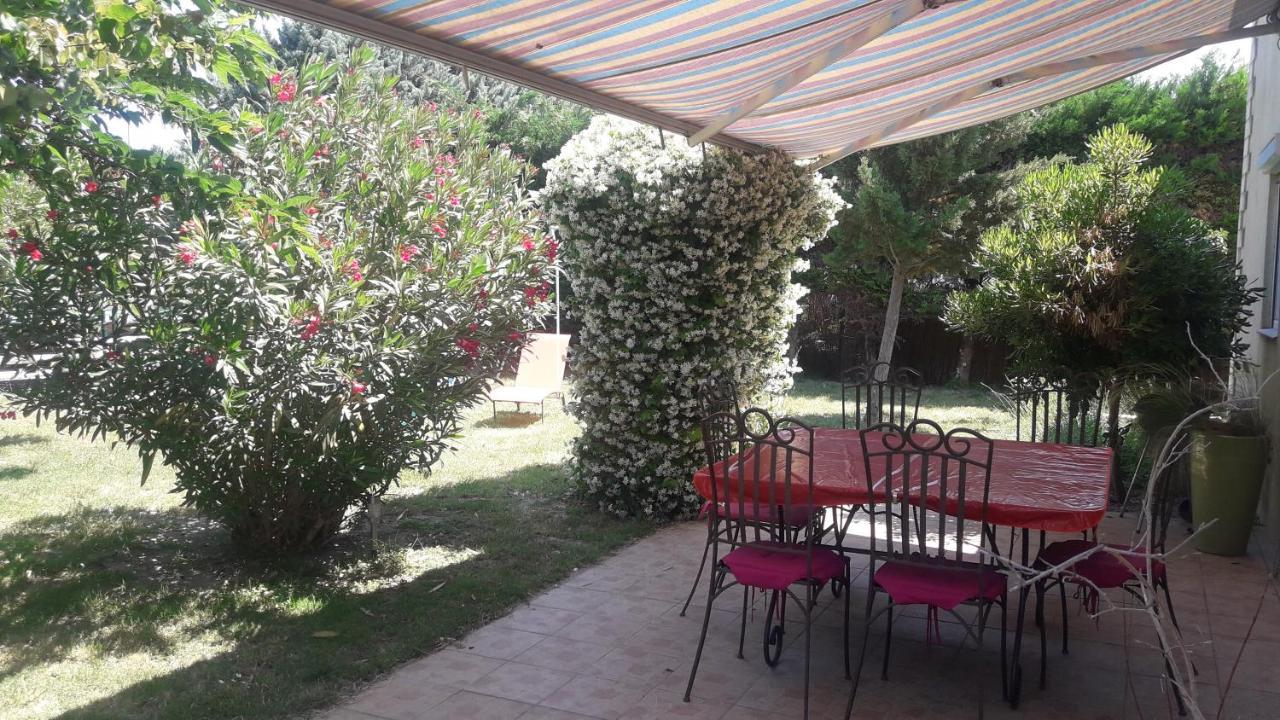 Cosy En Provence Villa Maillane Exterior photo